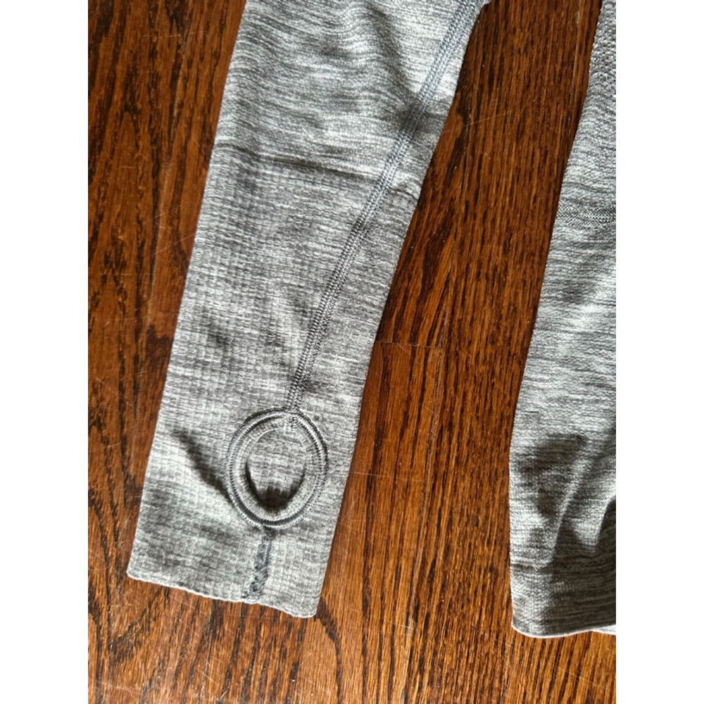 Women's Lululemon Heather Grey Long Sleeve Tee S - Picture 4 of 7